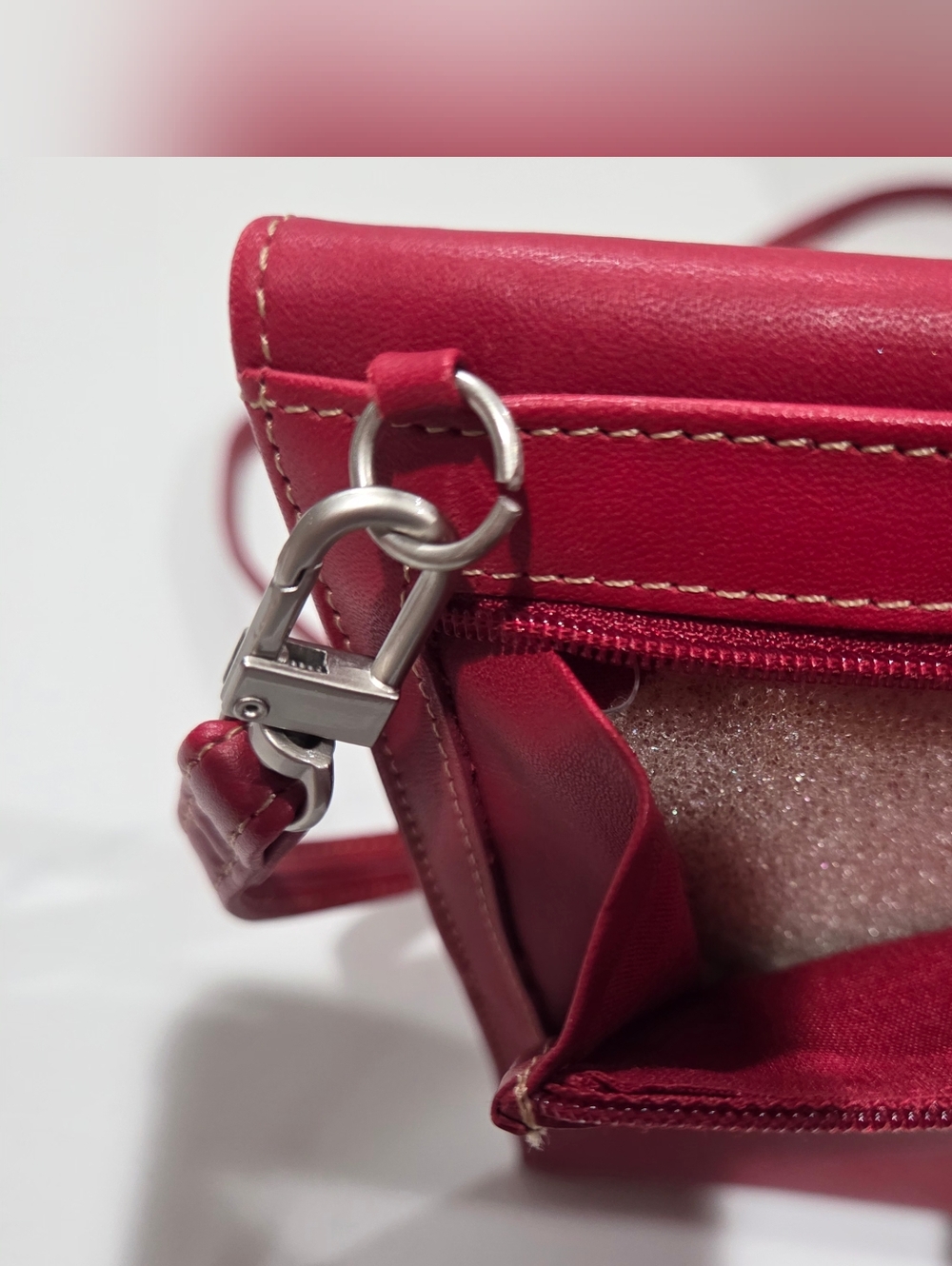 Kenneth Cole Reaction cranberry red crossbody bag - Picture 7 of 11